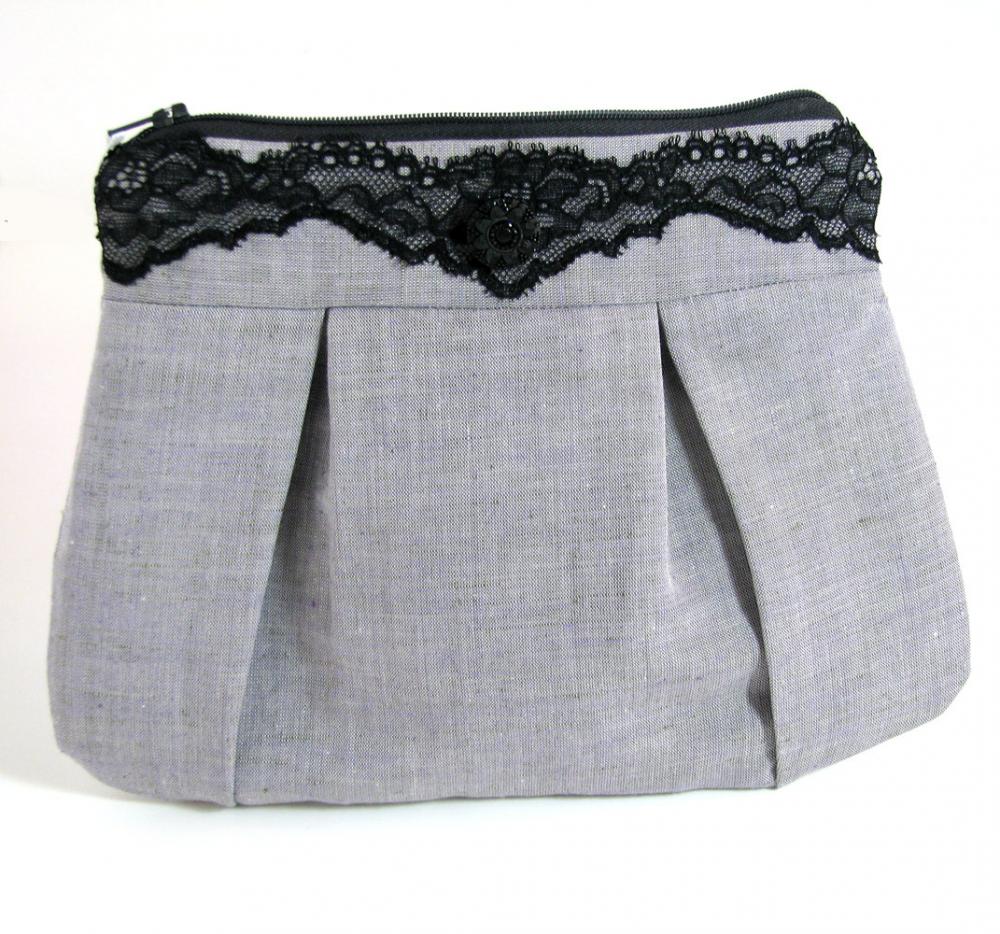 Clutch / Purse / Bag - Elegance Lace And Gray Linen